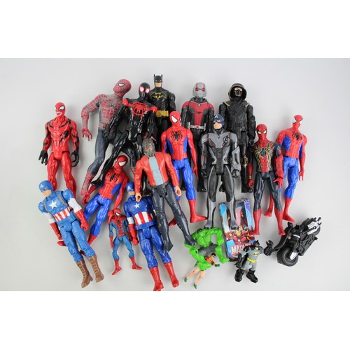 136 - 20 x Assorted Vintage / Modern Super Hero Action Figures Inc. Marvel & DC Comics