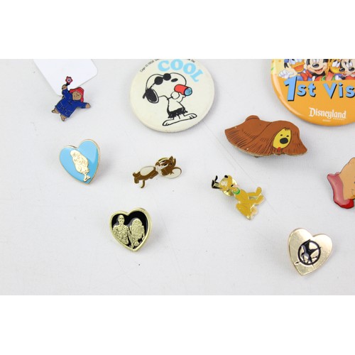 193 - 42 x Assorted TV & FILM Character Badges Inc Vintage, Enamel, Disney, Star Wars