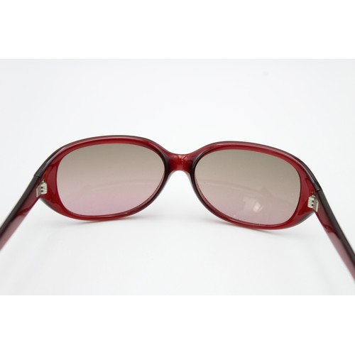 222 - Statement FABRIS LANE Red Framed Rectangular SUNGLASSES w/ Original Case