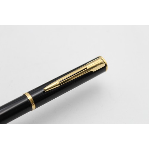 242 - WATERMAN Black Lacquer FOUNTAIN PEN w/ Rolled Gold M Nib WRITING Boxed