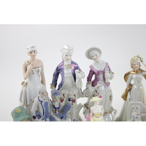 204 - 15 x Vintage Porcelain / Ceramic Figures Inc. Coalport, Capodimonte Style Etc