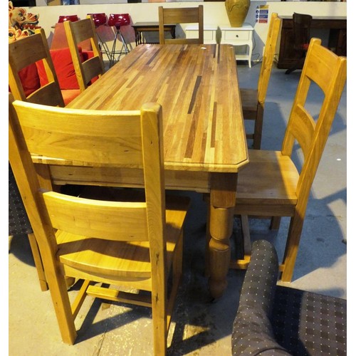 460 - SOLID WOOD TABLE 2110MM X 845MM AND SIX CHAIRS