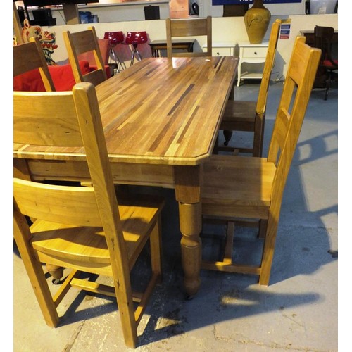 460 - SOLID WOOD TABLE 2110MM X 845MM AND SIX CHAIRS