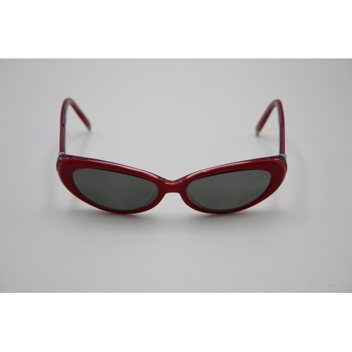 80 - Statement Ladies KARL LAGERFIELD Red Cat Eye Style Fashion SUNGLASSES Boxed