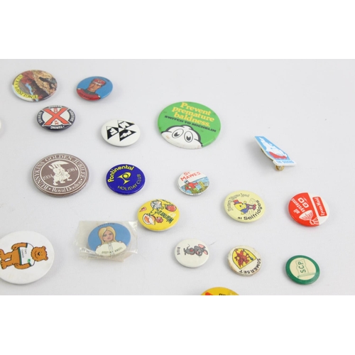 101 - 100 x Assorted Vintage BADGES Inc Advertising, TV, Film, Disney Etc