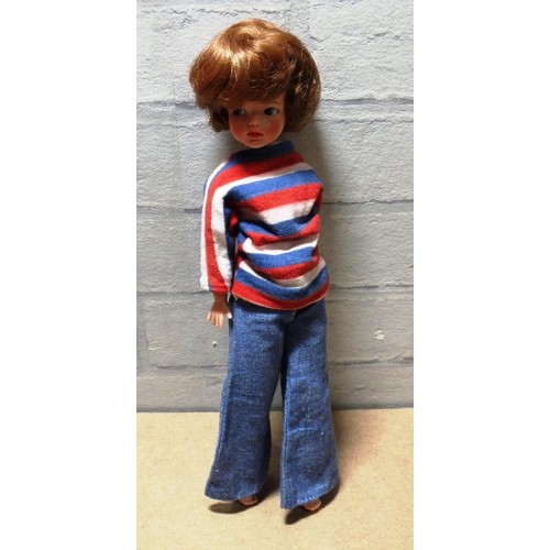 476 - 1960's SINDY IN ORIGINAL OUTFIT IN GOOD CONDITION