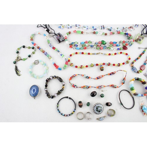 82 - 25 x GLASS JEWELLERY inc. Millefiori, Foiled, Aurora, Faceted, Necklaces