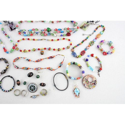 82 - 25 x GLASS JEWELLERY inc. Millefiori, Foiled, Aurora, Faceted, Necklaces