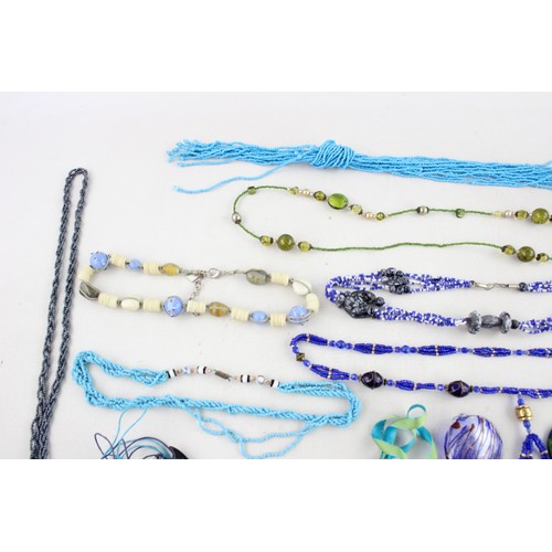 102 - 25 x GLASS JEWELLERY inc. Foiled, Necklaces, Bracelets, Multi-Strand