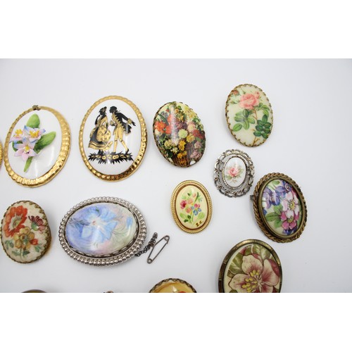 163 - 20 x Vintage Porcelain JEWELLERY inc. Limoges, Portrait, Royal Worchester