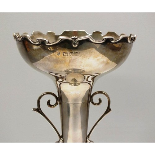 398 - VINTAGE SOLID SILVER PEDESTAL BOWL 430g LONDON HALLMARKS, HEIGHT 30cm