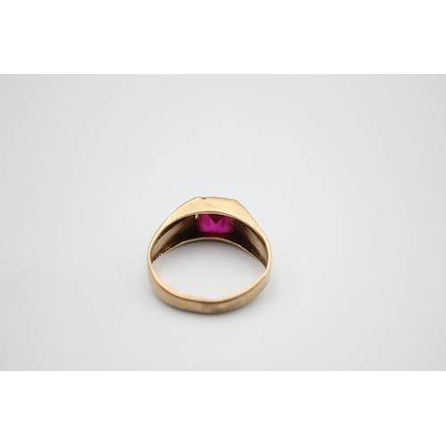 45 - Vintage 9ct gold gemstone ring 2.7g