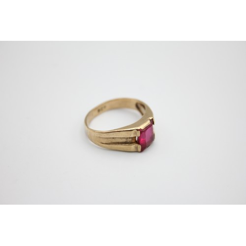 45 - Vintage 9ct gold gemstone ring 2.7g