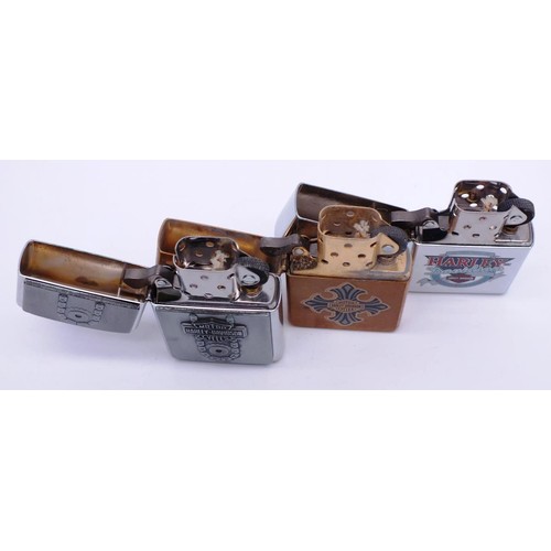 62 - THREE ZIPPOS;
HARLEY DAVIDSON ANTIQUE CHAIN DRIVE-G02
HARLEY DAVIDSON 'MOTORCYCLES LIVE FREE RIDE FR... 