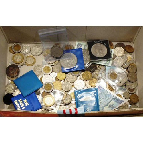 425 - BOX OF COINS, DR WHO MEDAL, VARIOUS NOTES etc