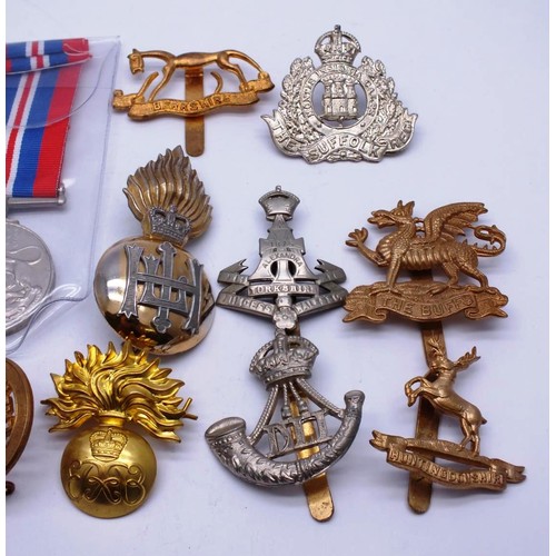 427 - COLLECTION OF MEDALS, BADGES etc