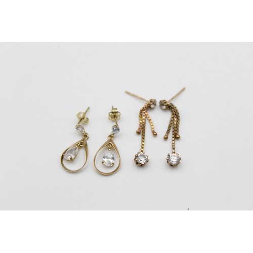 51 - 2 x 9ct drop gemstone earrings (2.2g)