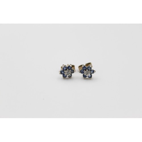 54 - 2 x 9ct floral cluster stud earrings includes diamond set pair (2.2g)