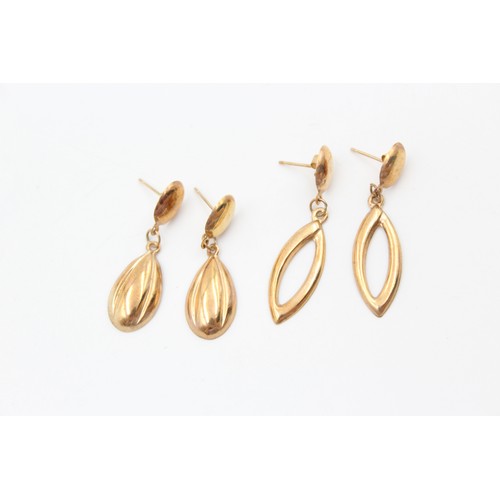 64 - 2 x 9ct drop earrings (1.5g)