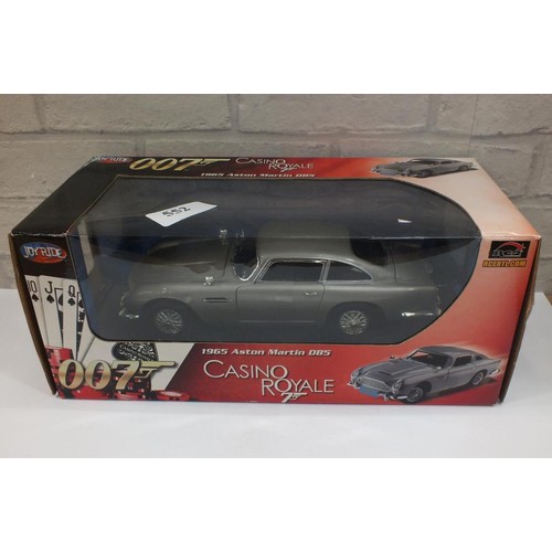 552 - JOYRIDE 18 SCALE ASTON MARTIN 007 DB5 - UNOPENED