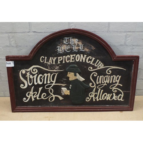 560 - VINTAGE WOODEN SIGN 