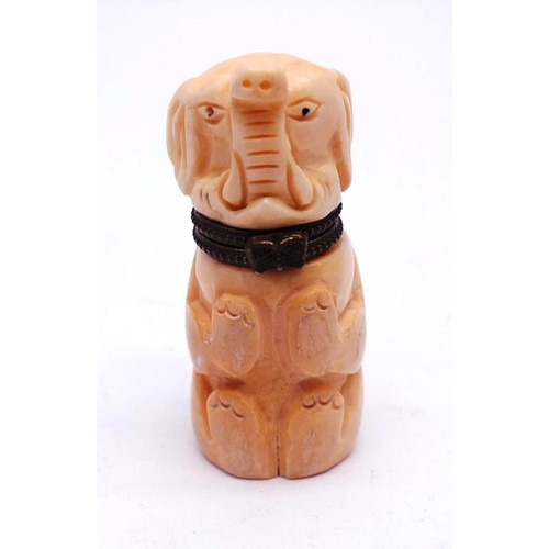 569 - VINTAGE ORIENTAL CARVED ELEPHANT NETSUKE BOTTLE