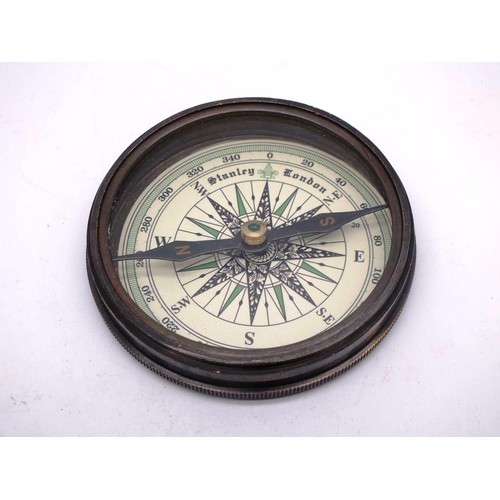 575 - NAUTICAL BRASS COMPASS W.OTTAWAY & Co Ltd