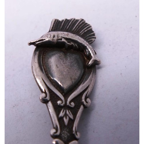 578 - VINTAGE STERLING SILVER SPOON  BROOCH