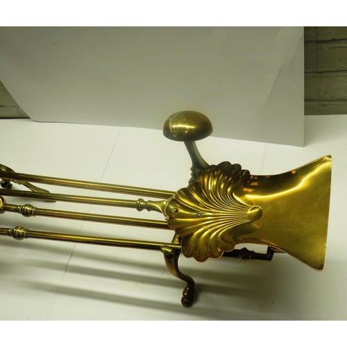 350 - BRASS FIRESIDE COMPANION SET