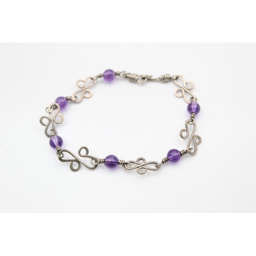 220 - 3 x.925 Sterling Silver Bracelets Inc. Amethyst, Jade, Fancy Link (32g)