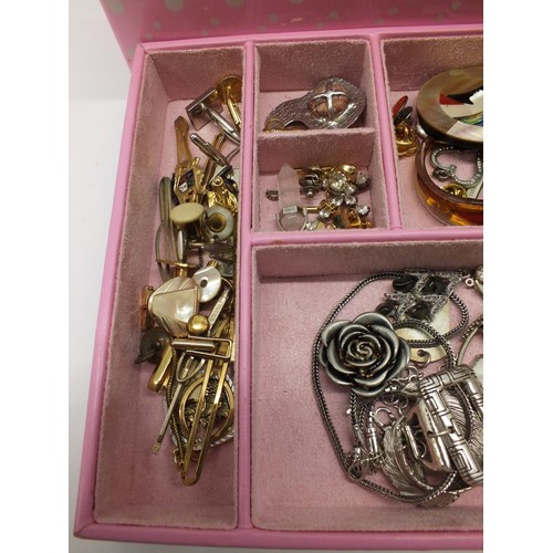 405 - LARGE PINK JEWELERY BOX AND JEWELERY CONTENTS