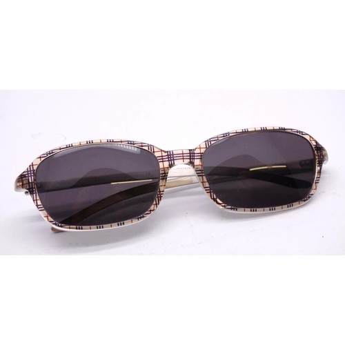 415 - PAIR OF UNISEX BURBERRY DESIGNER SUNGLASSES