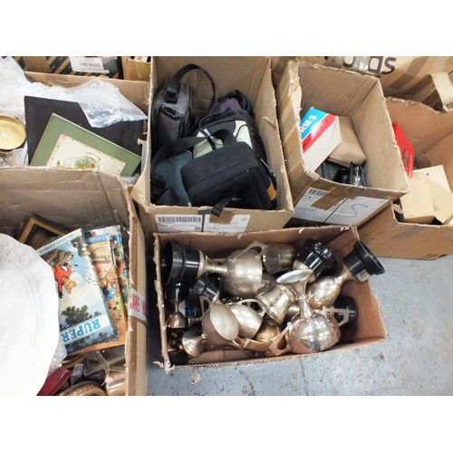 545 - 18 BOXES OF VINTAGE MISC ITEMS INCLUDES TROPHIES ETC