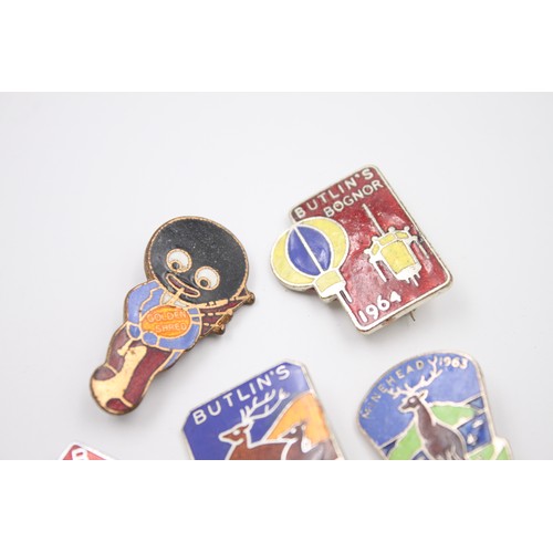 112 - 5 x Assorted Vintage Collectable Enamel Pin BADGES Inc Butlins, Golden Shred