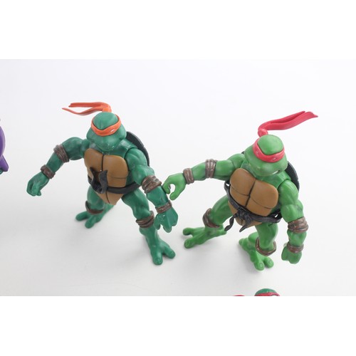 11 - 12 x Assorted Teenage Mutant Ninja Turtles Toys / Action Figures