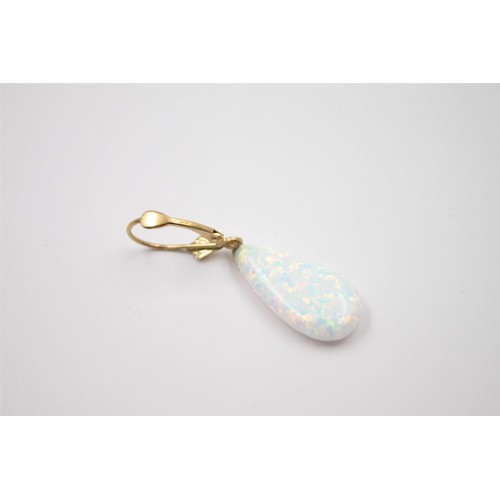 212 - 9ct gold opal pear drop earrings (0.5g)