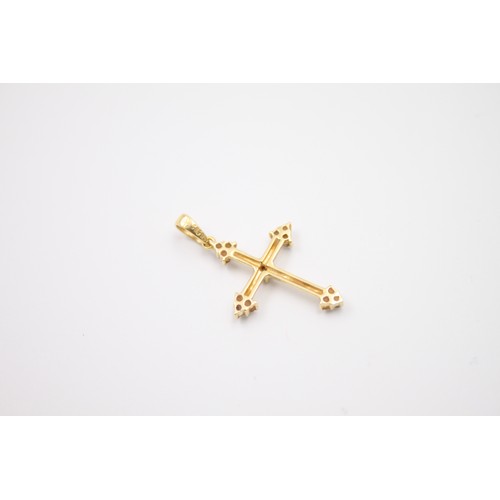 148 - 14ct gold diamond cross pendant (0.7g)