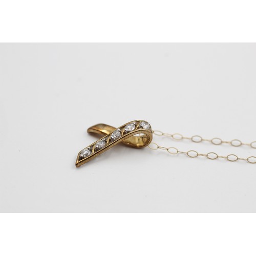 97 - 9ct gold 5 gemstone drop pendant necklace 1.2g