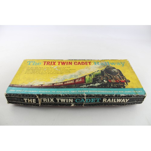 14 - Vintage TRIX Twin Cadet Railway OO Gauge Set in Original Box