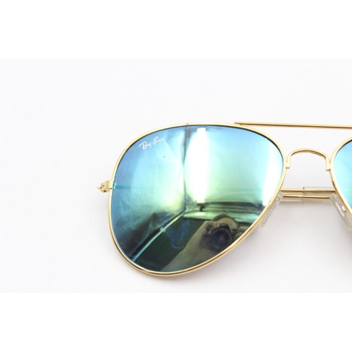 224 - Classic Unisex RAY-BAN Gold Tone Aviator Style SUNGLASSES w/ Polarized Lenses