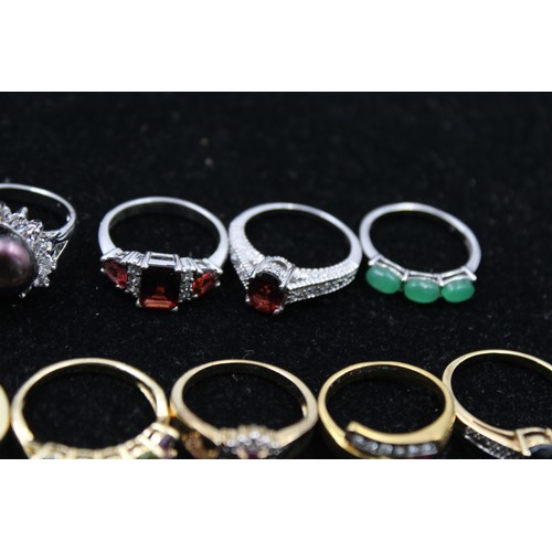 131 - 15 x Vintage and Retro RINGS inc. Gemstone Set, P & B, Rhinestone, 5 Stone