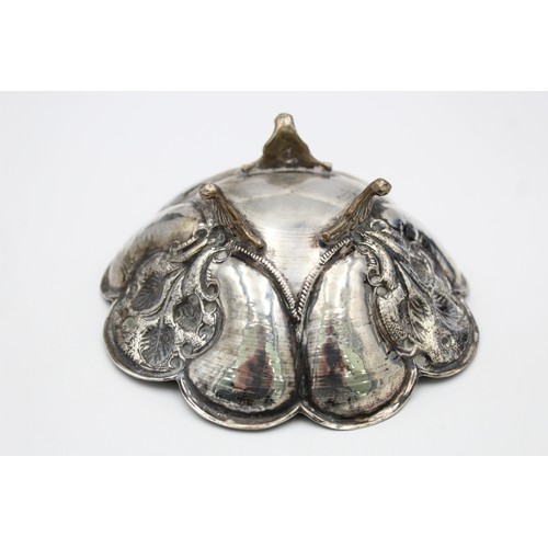 79 - Antique / Vintage .800 Continental SILVER Ornate Bowl with Scalloped Edge (80g)