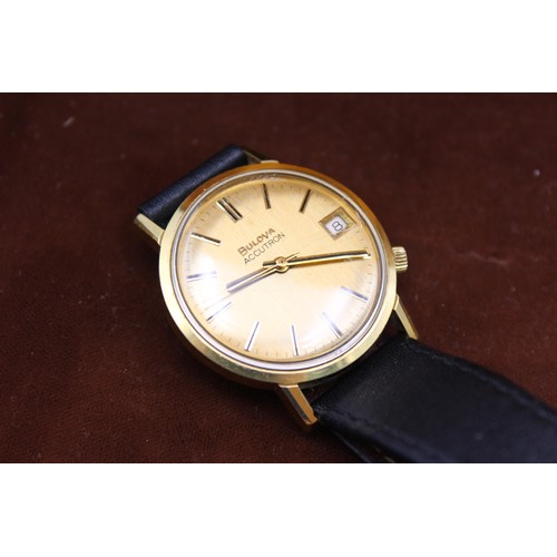 86 - Vintage Gents Quality Gold Tone BULOVA ACCUTRON WRISTWATCH Quartz WORKING Boxed