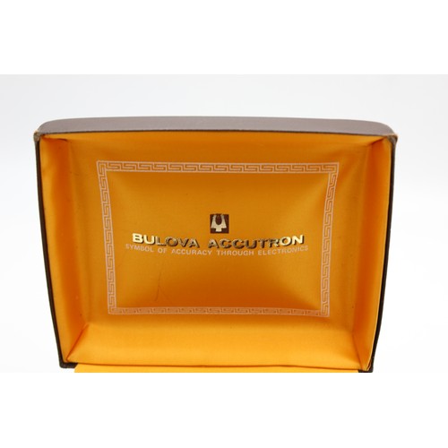 86 - Vintage Gents Quality Gold Tone BULOVA ACCUTRON WRISTWATCH Quartz WORKING Boxed