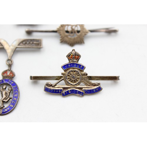 91 - 7 x Vintage Stamped .925 STERLING SILVER Military Sweetheart Brooches & Ring 31g