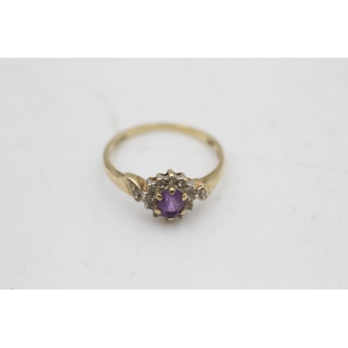 93 - 9ct gold diamond & amethyst cluster ring (1.5g)  SIZE L