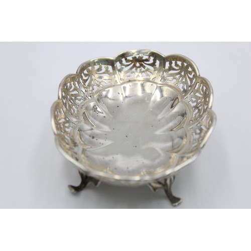 109 - Antique Hallmarked 1912 Sheffield STERLING SILVER Bon Bon Dish / Bowl (54g)