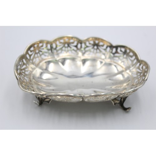 109 - Antique Hallmarked 1912 Sheffield STERLING SILVER Bon Bon Dish / Bowl (54g)