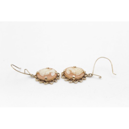 111 - 9ct gold shell cameo drop earrings (2.3g)