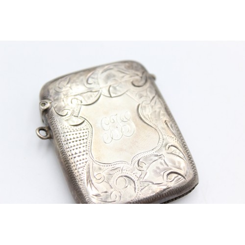 119 - Vintage Hallmarked 1938 Birmingham STERLING SILVER Vesta / Match Case (31g)